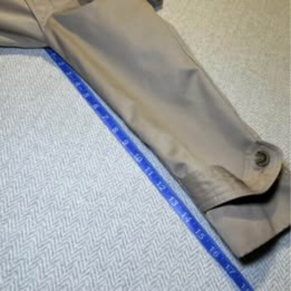 Vintage Early 80’s Sears The Fashion Place Taupe Trench Coat.  12 - Picture 10 of 10